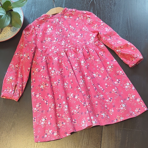 VGC Girls 6yrs very pretty fun summer dress, lightweight & frilly, 100% cotton - Picture 4 of 13